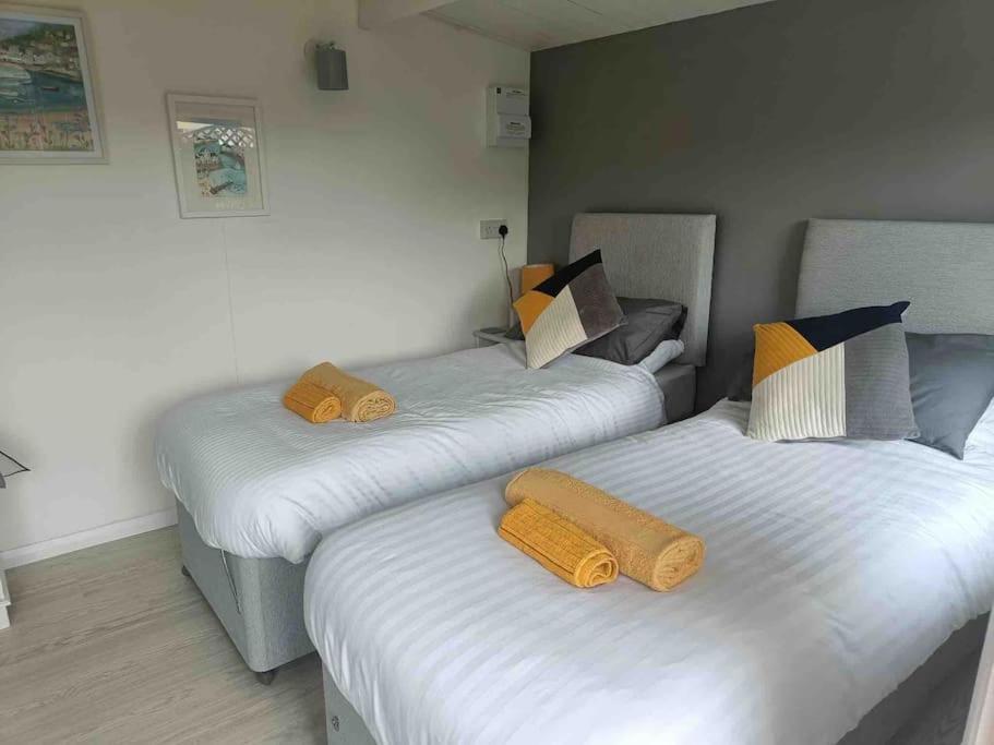Private Lodge Close To Beaches And Goodwood Felpham Exterior photo